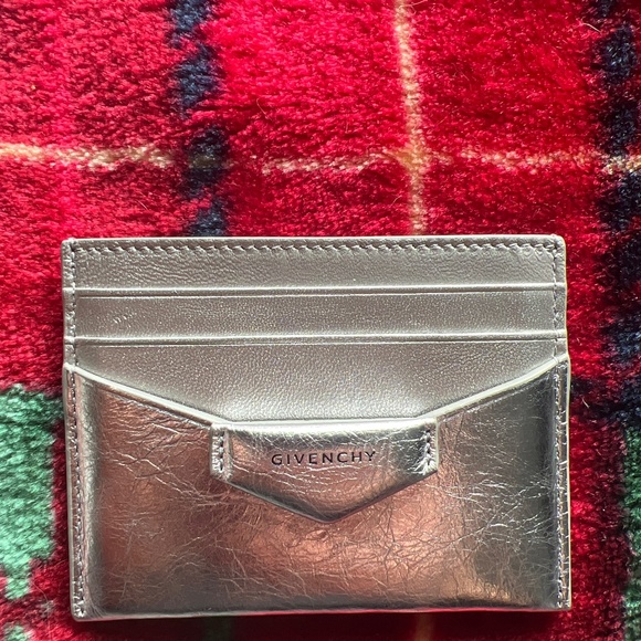 Givenchy card holder - Picture 1 of 2